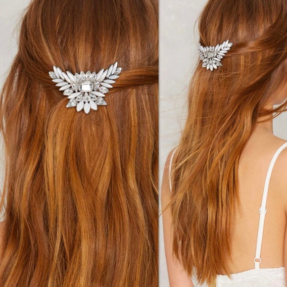LiveChicStyle Accessories - Gorgeous CZ Bridal Hair Clip, Brand NEW